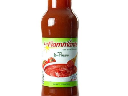 Fiammante Tomato Sauce in Glass Bottle, 680 g For Sale