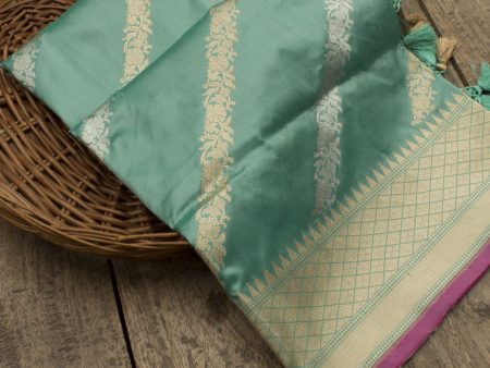 Turquoise Pure Katan Silk Banarasi Handwoven Dupatta For Sale