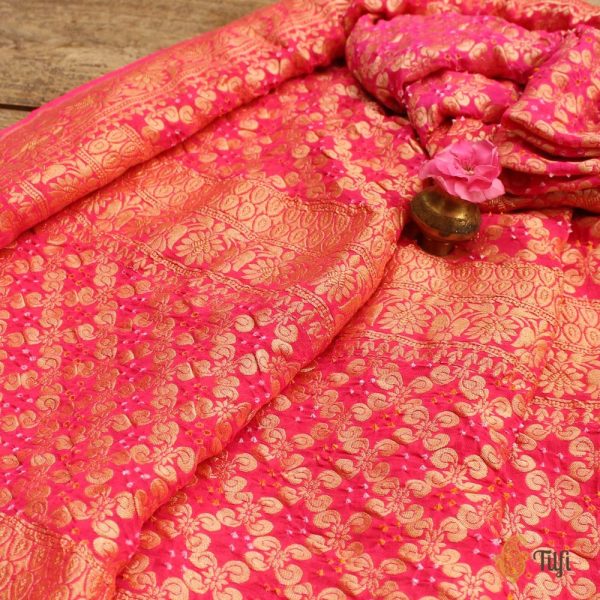 Pink-Strawberry Pink Pure Georgette Banarasi Handloom Bandhani Dupatta Online Hot Sale