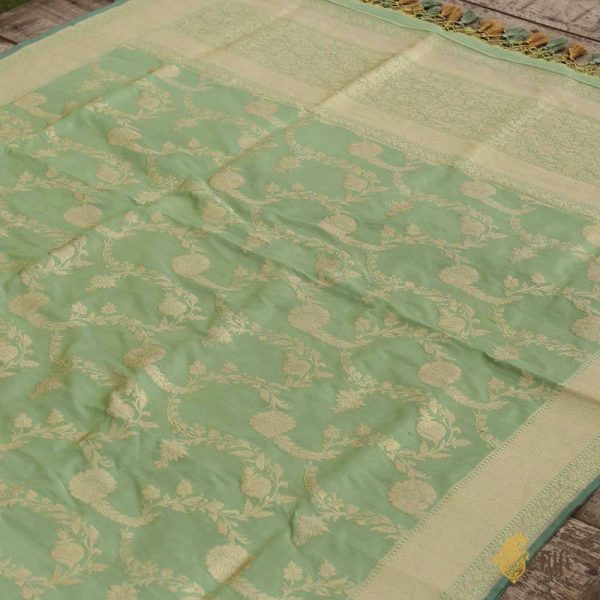 Pista Green Pure Katan Silk Banarasi Handloom Kadwa Jangla Dupatta For Sale