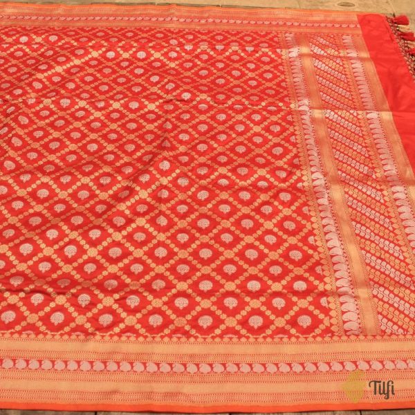 Orangish Red Pure Katan Silk Banarasi Handloom Dupatta For Sale