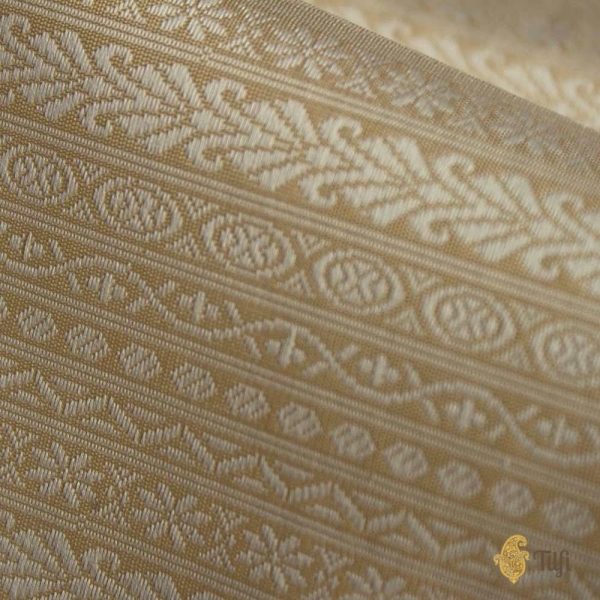 Cream Pure Katan Silk Banarasi Handloom Fabric For Sale