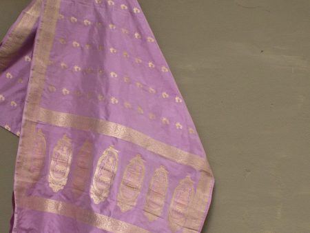 Light Lilac Pure Katan Silk Banarasi Handloom Petite Dupatta Hot on Sale