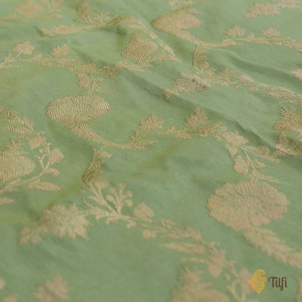 Pista Green Pure Katan Silk Banarasi Handloom Kadwa Jangla Dupatta For Sale