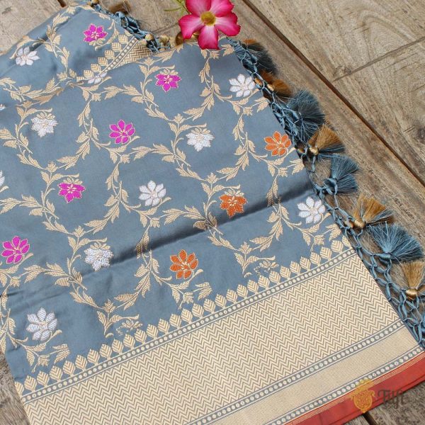 Grey Pure Katan Silk Banarasi Handloom Dupatta Supply