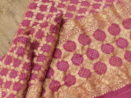 Old Magenta Pure Georgette Banarasi Handloom Bandhani Dupatta For Sale