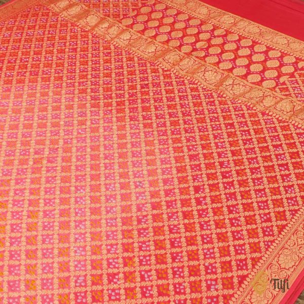 Light Pink-Coral Pink Pure Georgette Banarasi Handloom Bandhani Dupatta Hot on Sale