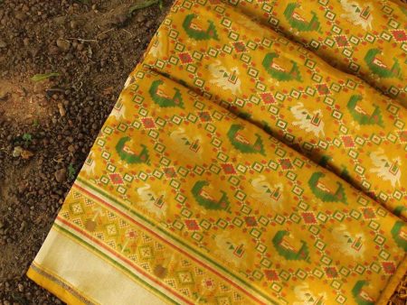 Yellow Pure Katan Silk Banarasi Handloom Patola Dupatta Hot on Sale