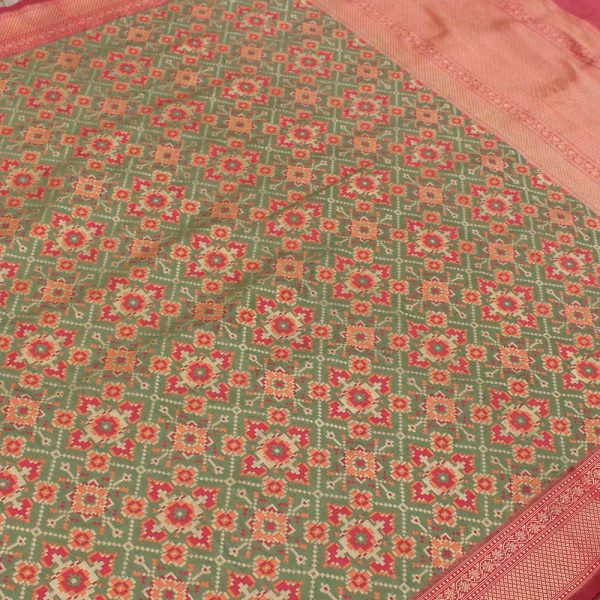 Light Sage Green Pure Silk Georgette Banarasi Handloom Patola Dupatta Online