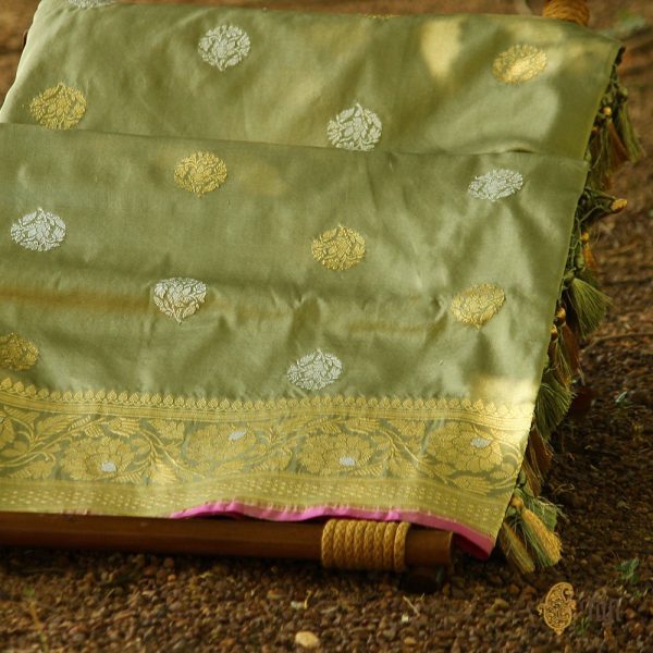 Light Sage Green Pure Katan Silk Banarasi Handloom Dupatta Online Sale