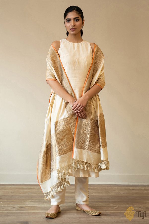 Pre-Order : Off-White Pure Katan Silk Banarasi Handloom Dupatta Hot on Sale