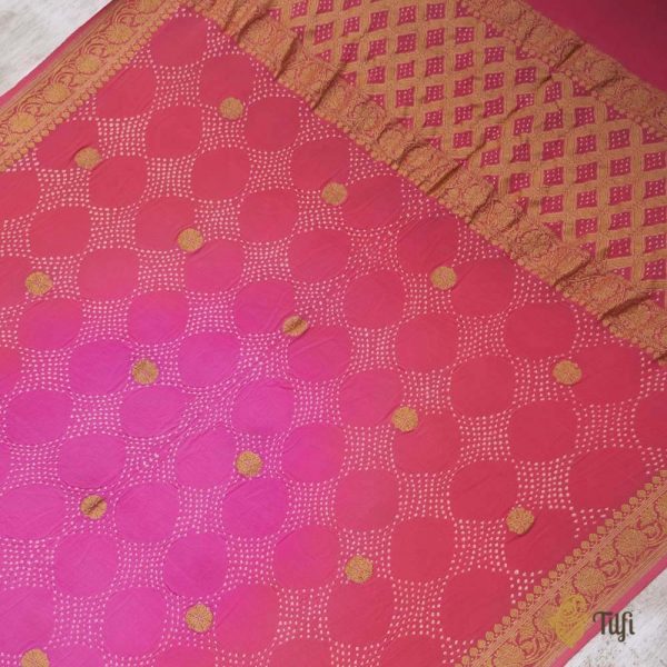 Gulaabi pink-Coral Pink Pure Georgette Banarasi Handloom Bandhani Dupatta Online Hot Sale